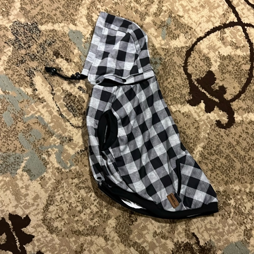 Dogs, black, and gray hoodie with removable hood.